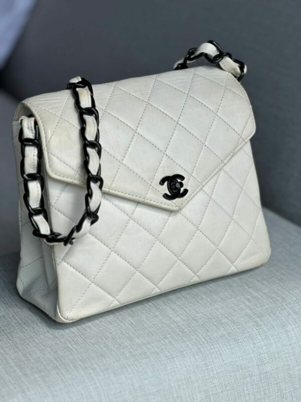CHANEL TIMELESS WHITE BLACK HARDWARE