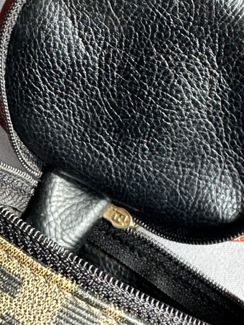 FENDI Monogram Zucca Pochette (anni ‘90)