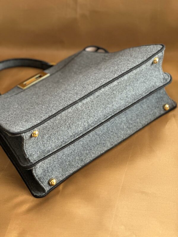 Fendi Peekaboo IseeU Medium Flanella Bag