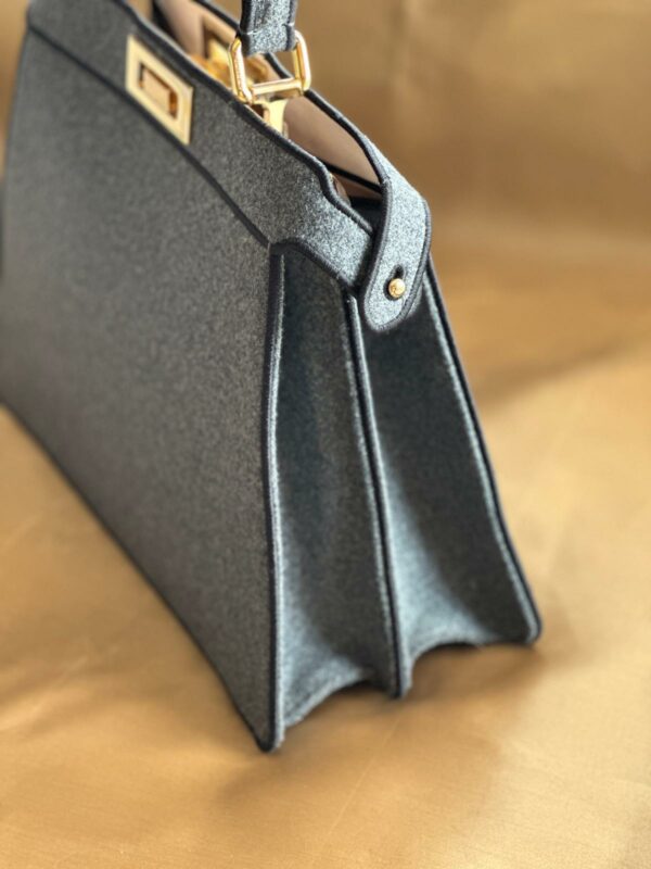 Fendi Peekaboo IseeU Medium Flanella Bag