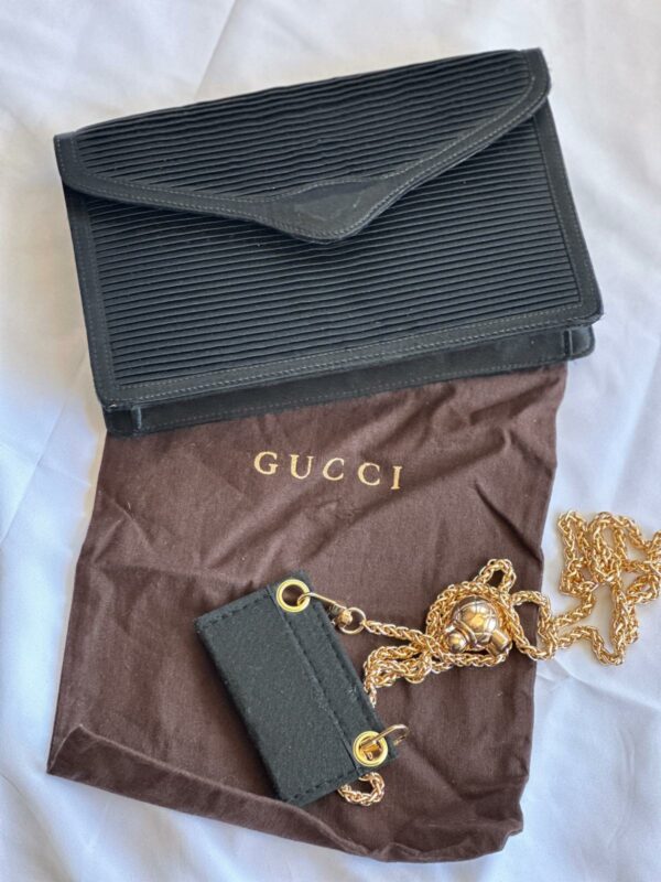 Vintage Gucci Pochette in satin