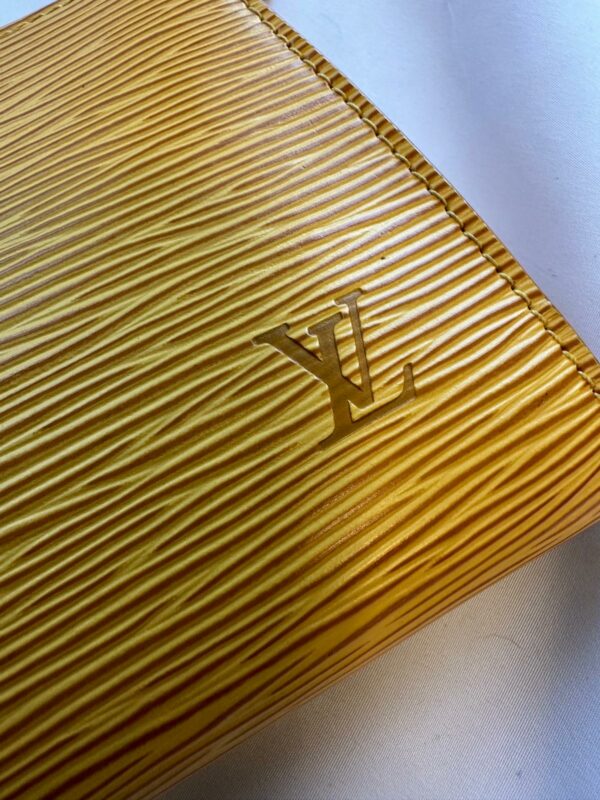 Louis Vuitton Epi Accessoire (1999)