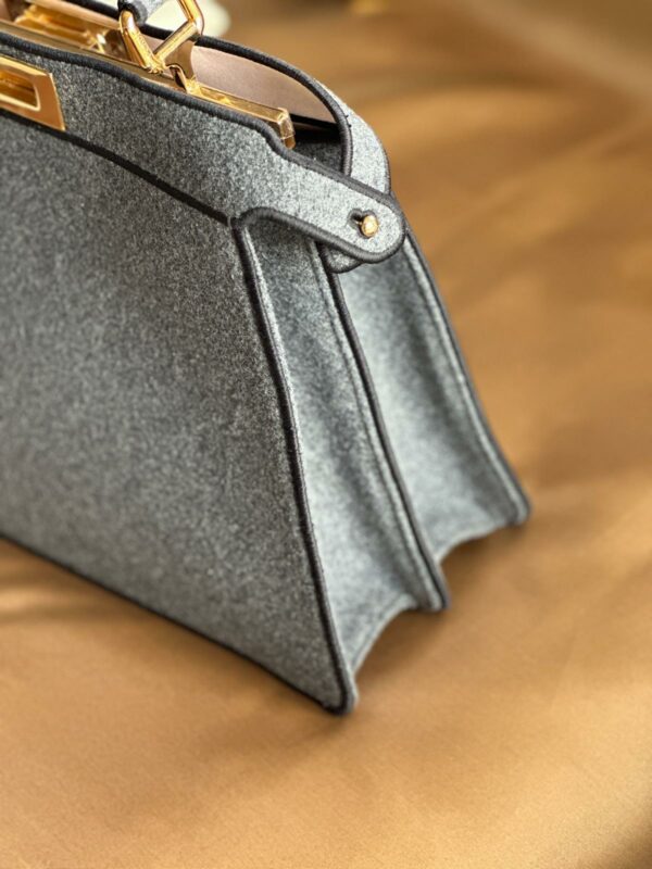 Fendi Peekaboo IseeU Medium Flanella Bag