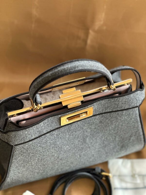 Fendi Peekaboo IseeU Medium Flanella Bag