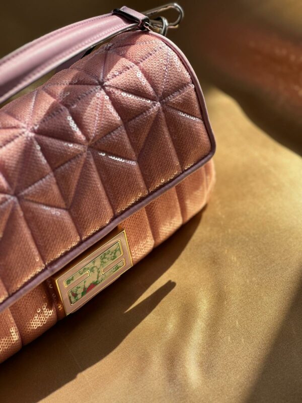 Fendi Baguette Pink Beanded Made to Order (2021)