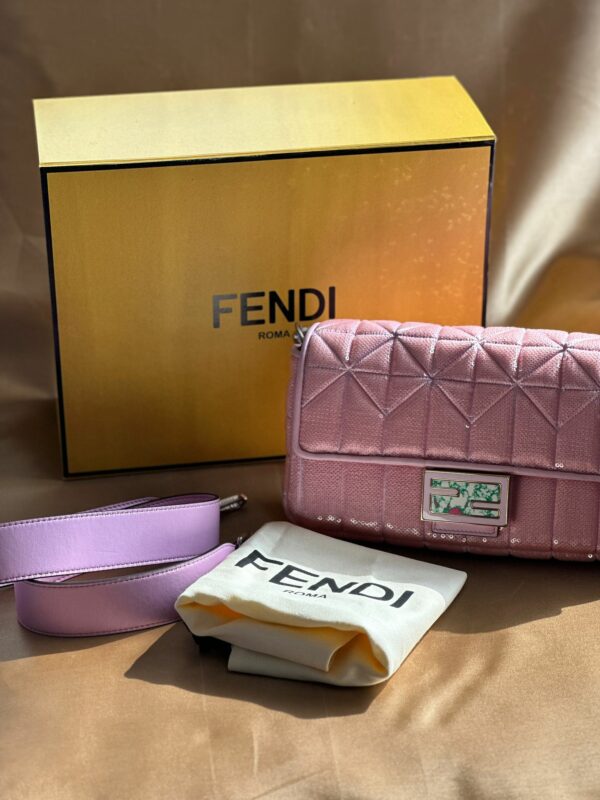 Fendi Baguette Pink Beanded Made to Order (2021)