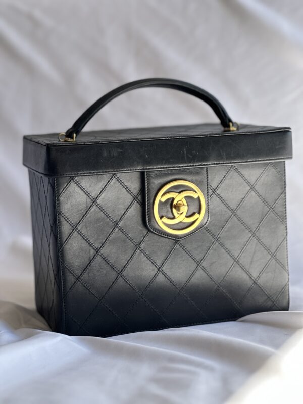 Vintage Chanel Vanity Case (1991/1994)