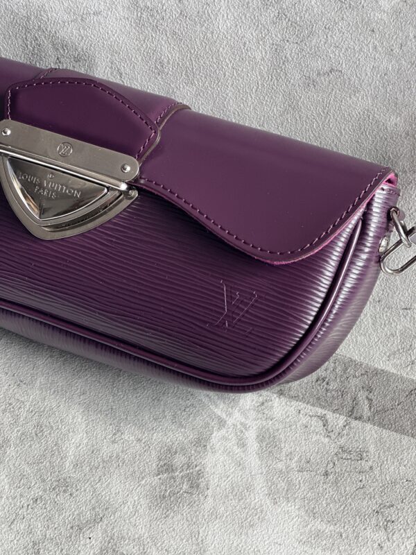 Louis Vuitton Purple Epi Montaigne Pochette (2008)