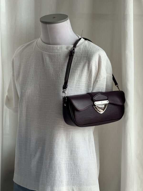 Louis Vuitton Purple Epi Montaigne Pochette (2008)