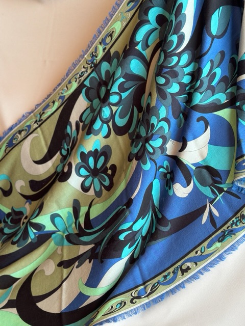 Emilio Pucci Maxi Sciarpa