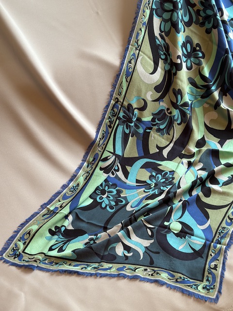 Emilio Pucci Maxi Sciarpa