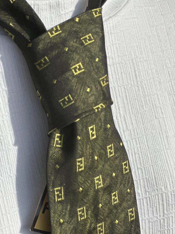 Fendi Cravatta Vintage 100%seta
