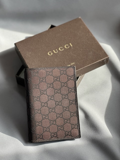 Gucci Monogram Maxi Wallet (anni 2000)
