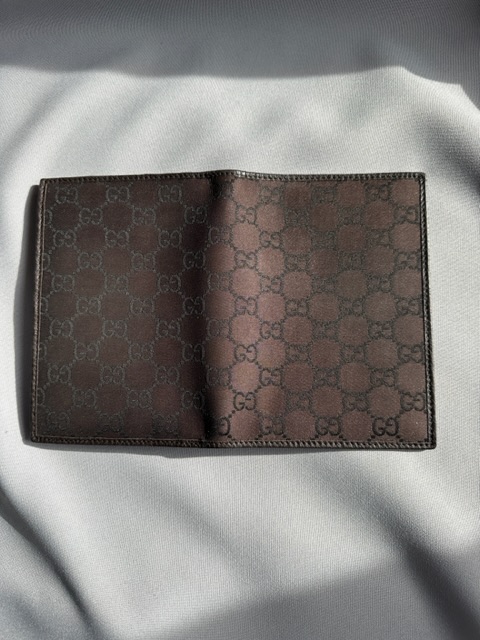 Gucci Monogram Maxi Wallet (anni 2000)