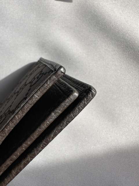 Gucci Monogram Maxi Wallet (anni 2000)