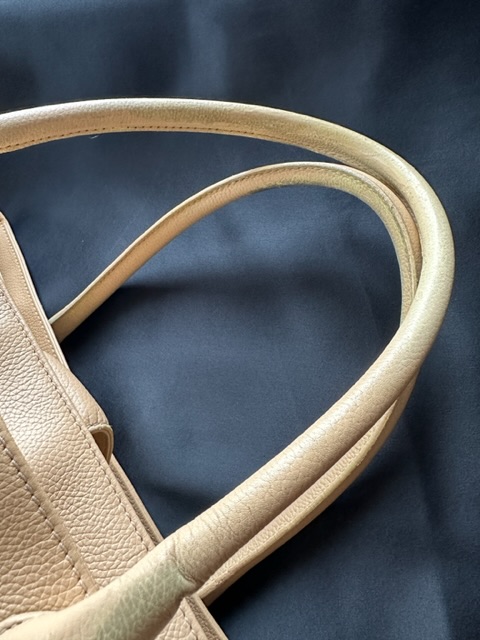 Chanel Caviar Executive Bag (2010/2011) loop