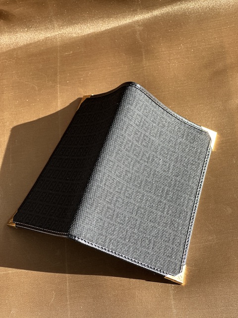Porta Passaporto Fendi Monogram
