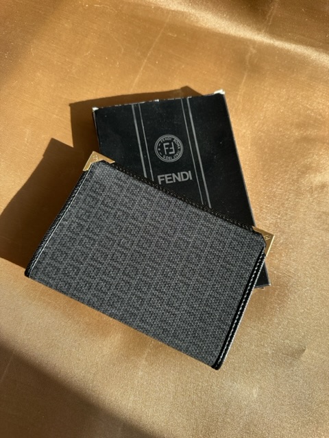 Porta Passaporto Fendi Monogram