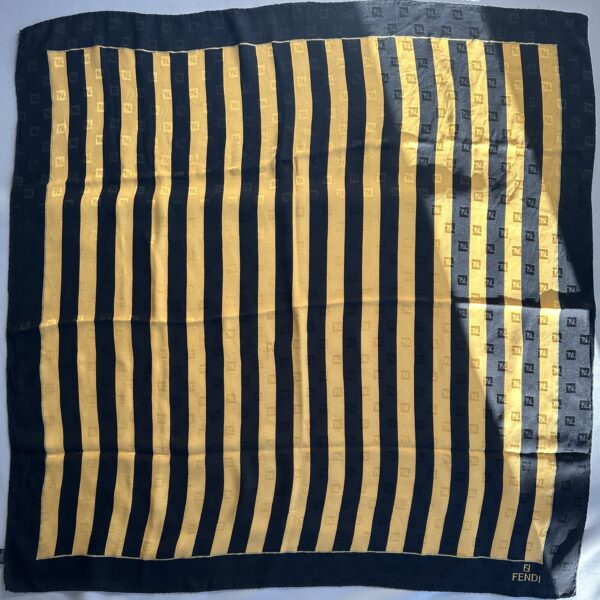 Fendi Black&Gold Pequin Foulard (anni ‘90)