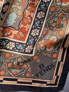 Vintage Fendi Foulard (anni ‘80/‘90)