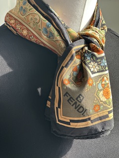 Vintage Fendi Foulard (anni ‘80/‘90)