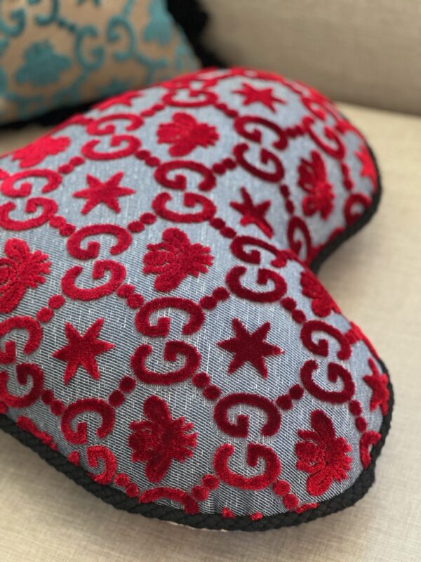 Gucci Red Heart Jacquard Cushion (2019/2020)
