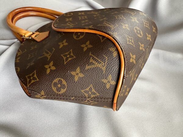Louis Vuitton Ellipse MM (1999)