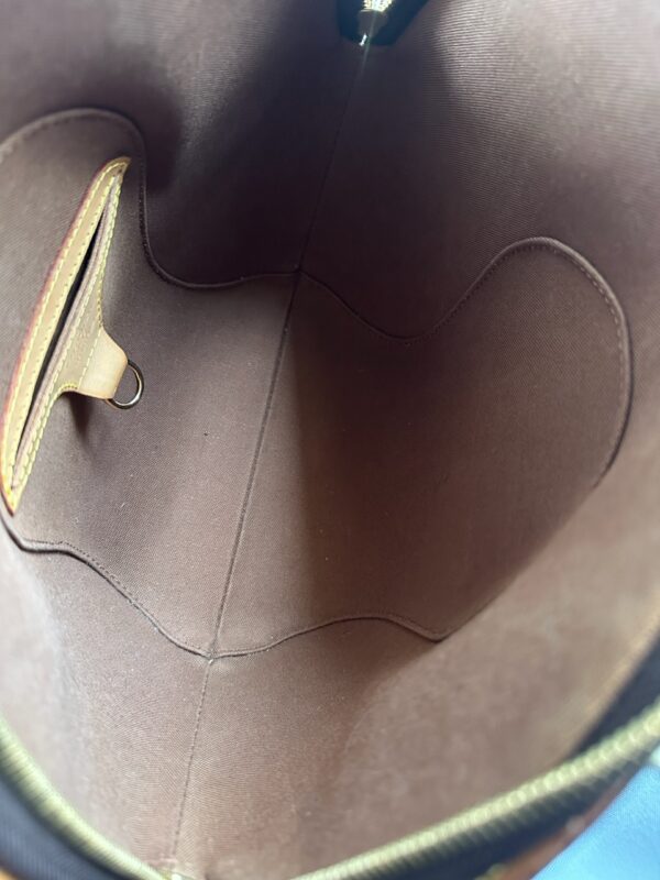 Louis Vuitton Ellipse MM (1999)
