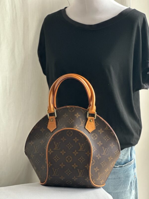 Louis Vuitton Ellipse MM (1999)