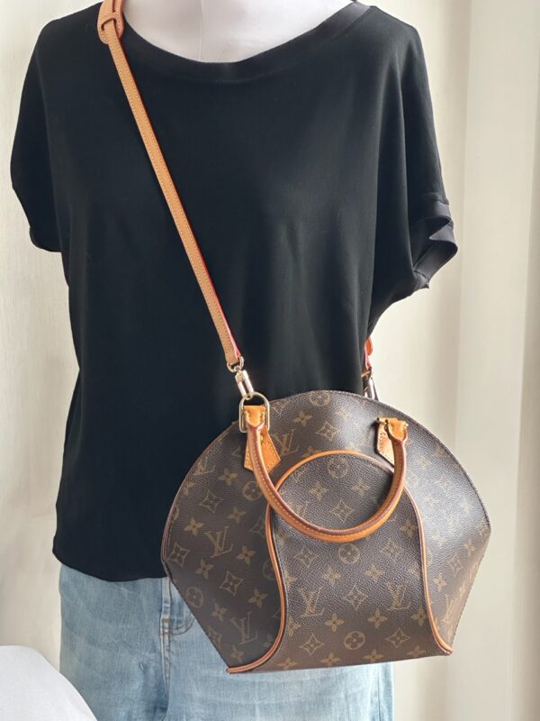 Louis Vuitton Ellipse MM (1999)