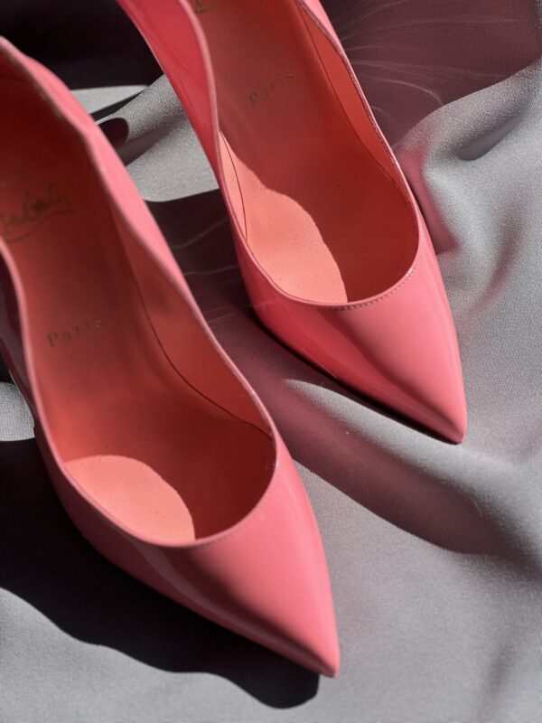 Christian Louboutin Hot Chick (100mm)