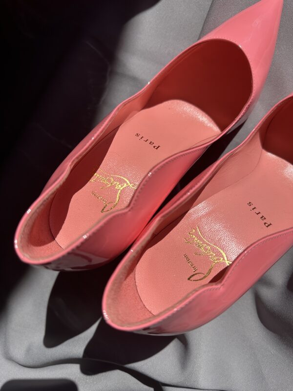 Christian Louboutin Hot Chick (100mm)