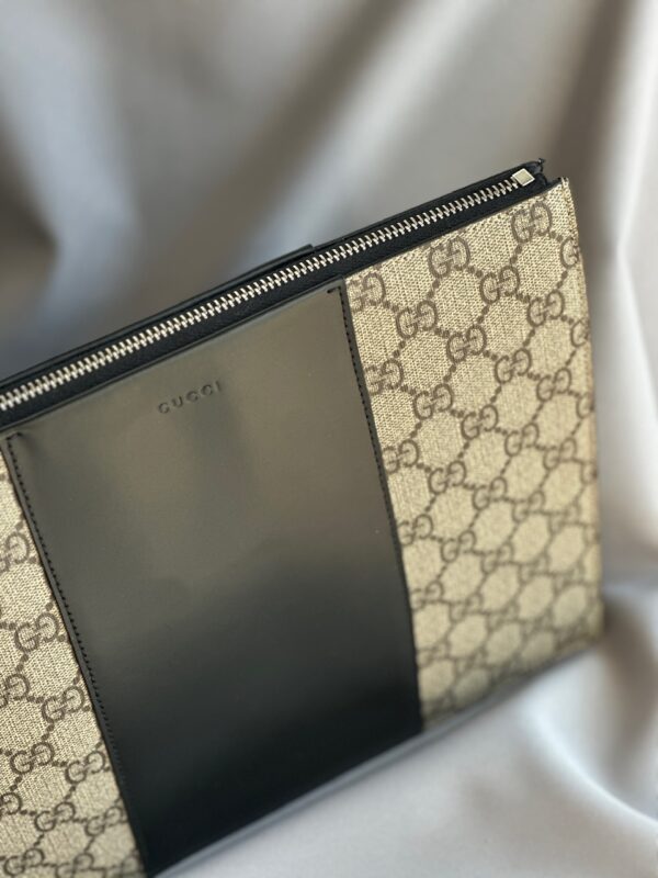 Gucci Supreme Canvas Eden Clutch (2017)