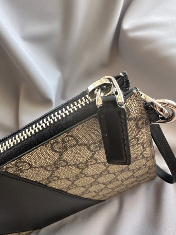 Gucci Supreme Canvas Eden Clutch (2017)