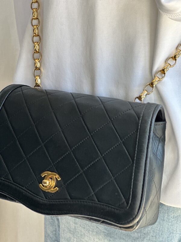 Chanel Vintage Bijoux Chain Mini Flap Bag (1989/1991)