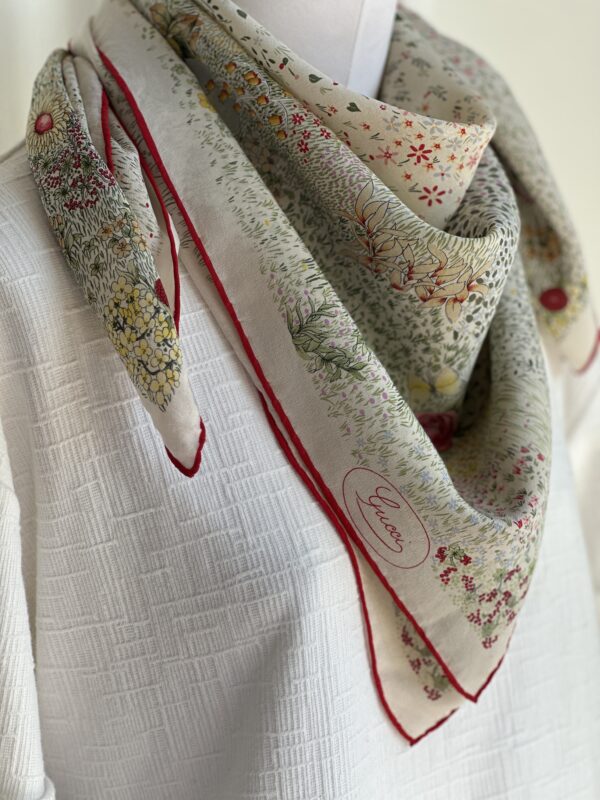 Gucci Flora Silk Foulard (1980)
