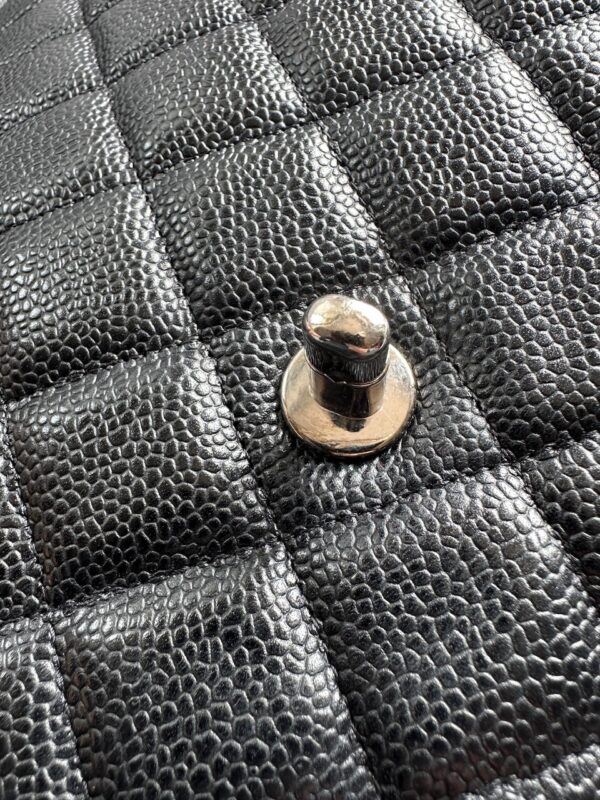 Chanel Timeless Caviar Maxi Jumbo (2009/2010)