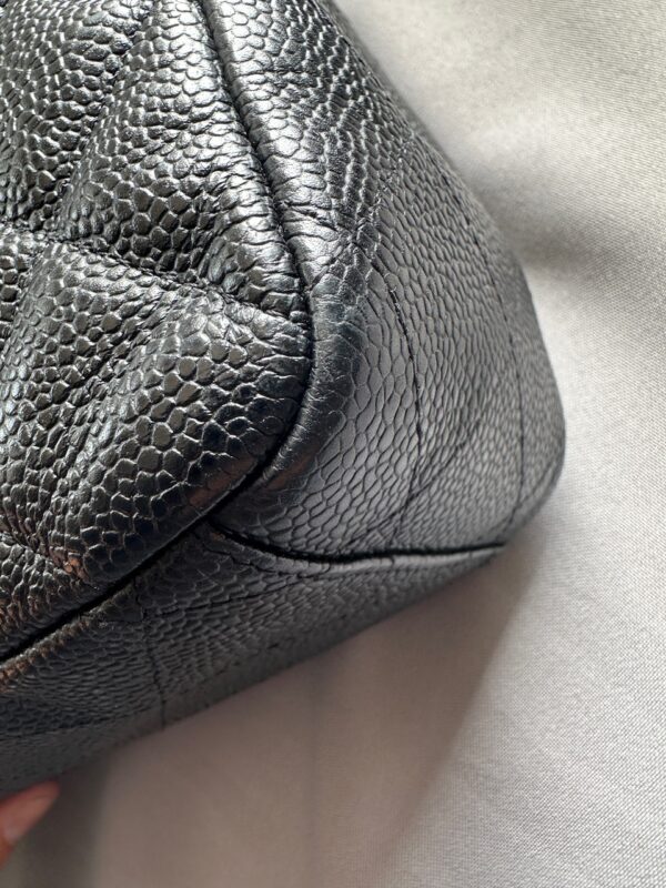 Chanel Timeless Caviar Maxi Jumbo (2009/2010)