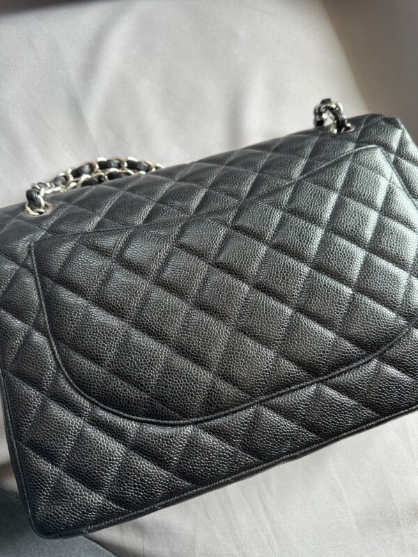 Chanel Timeless Caviar Maxi Jumbo (2009/2010)
