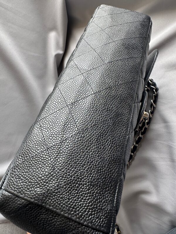 Chanel Timeless Caviar Maxi Jumbo (2009/2010)