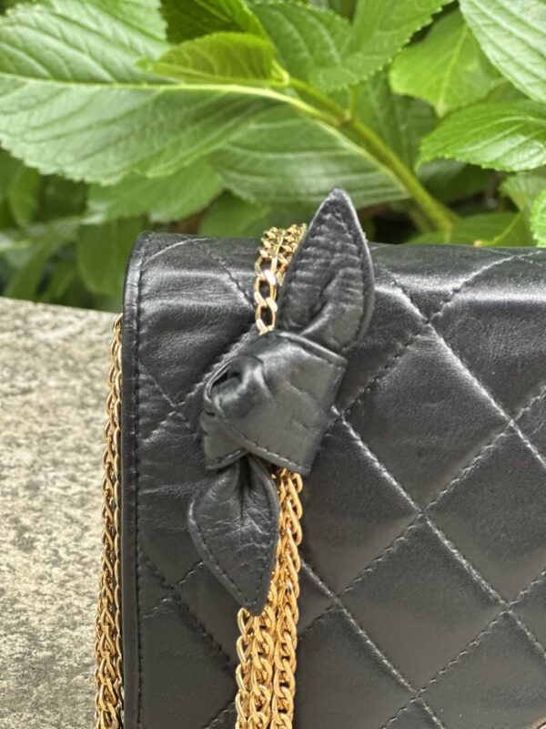 Chanel Vintage Six Chains Bag (1986/1988)