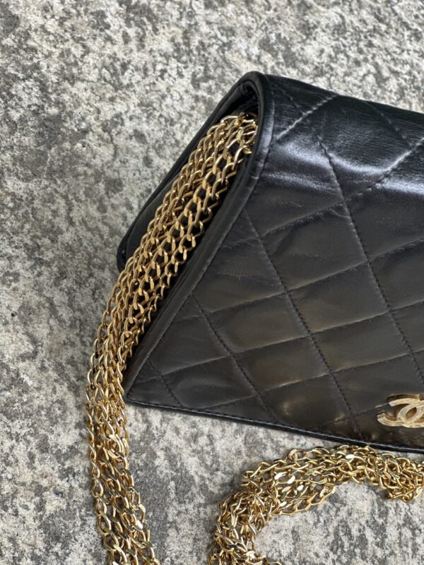 Chanel Vintage Six Chains Bag (1986/1988)
