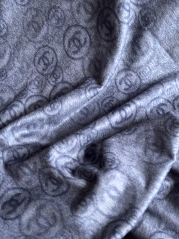 Chanel Plaid/Maxi Stola in 100% Cachemire