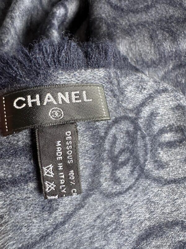 Chanel Plaid/Maxi Stola in 100% Cachemire