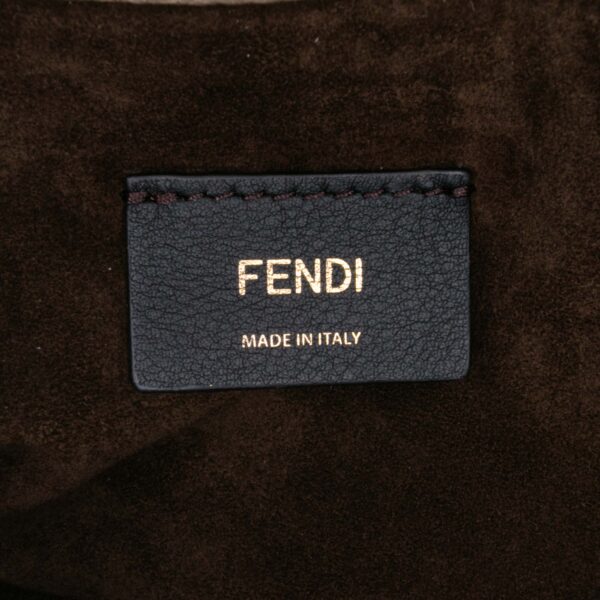 FENDI LARGE MAMMA BAGUETTE (2025)