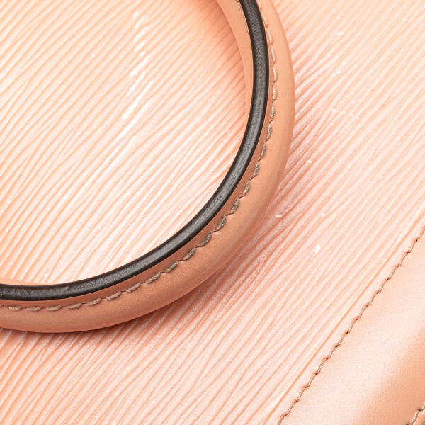 LOUIS VUITTON EPI ALMA BB (2015)