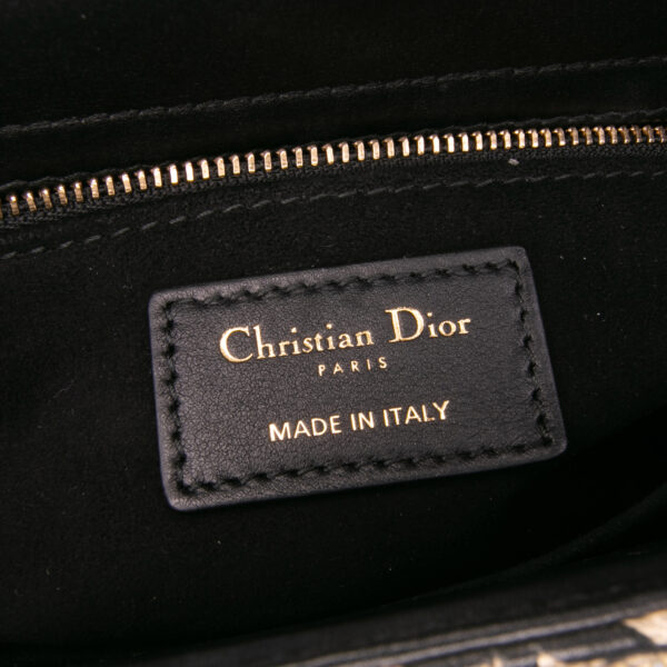Dior Medium Embroidered Animals Lady Dior (2019)