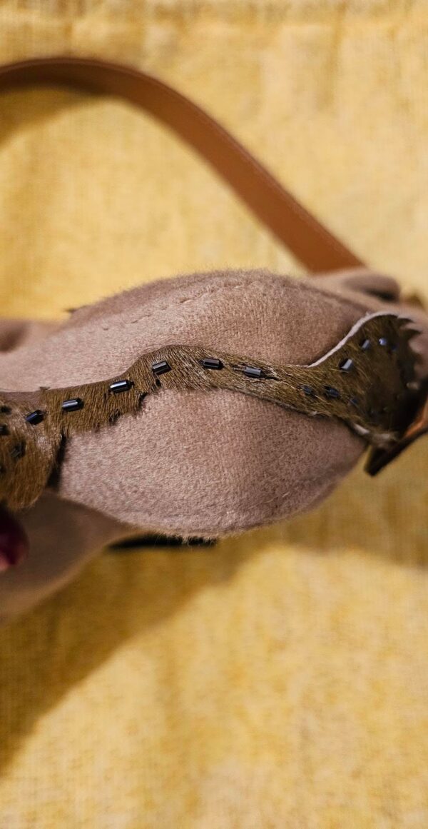 f1f79d02-5904-4508-bfc5-272296952590 Fendi Embroidered Cachemire Baguette