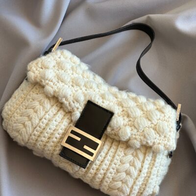 IMG_5775 Fendi Wool Crochet White Baguette (1999)