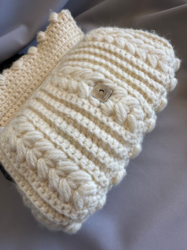 IMG_5777 Fendi Wool Crochet White Baguette (1999)